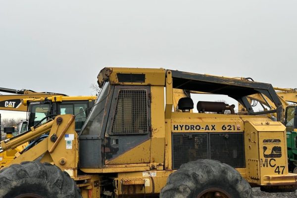 ucc-services-equipment-Hydro Axe